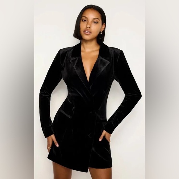 Good American Black Velvet Dress - NEW - Picture 1 of 8